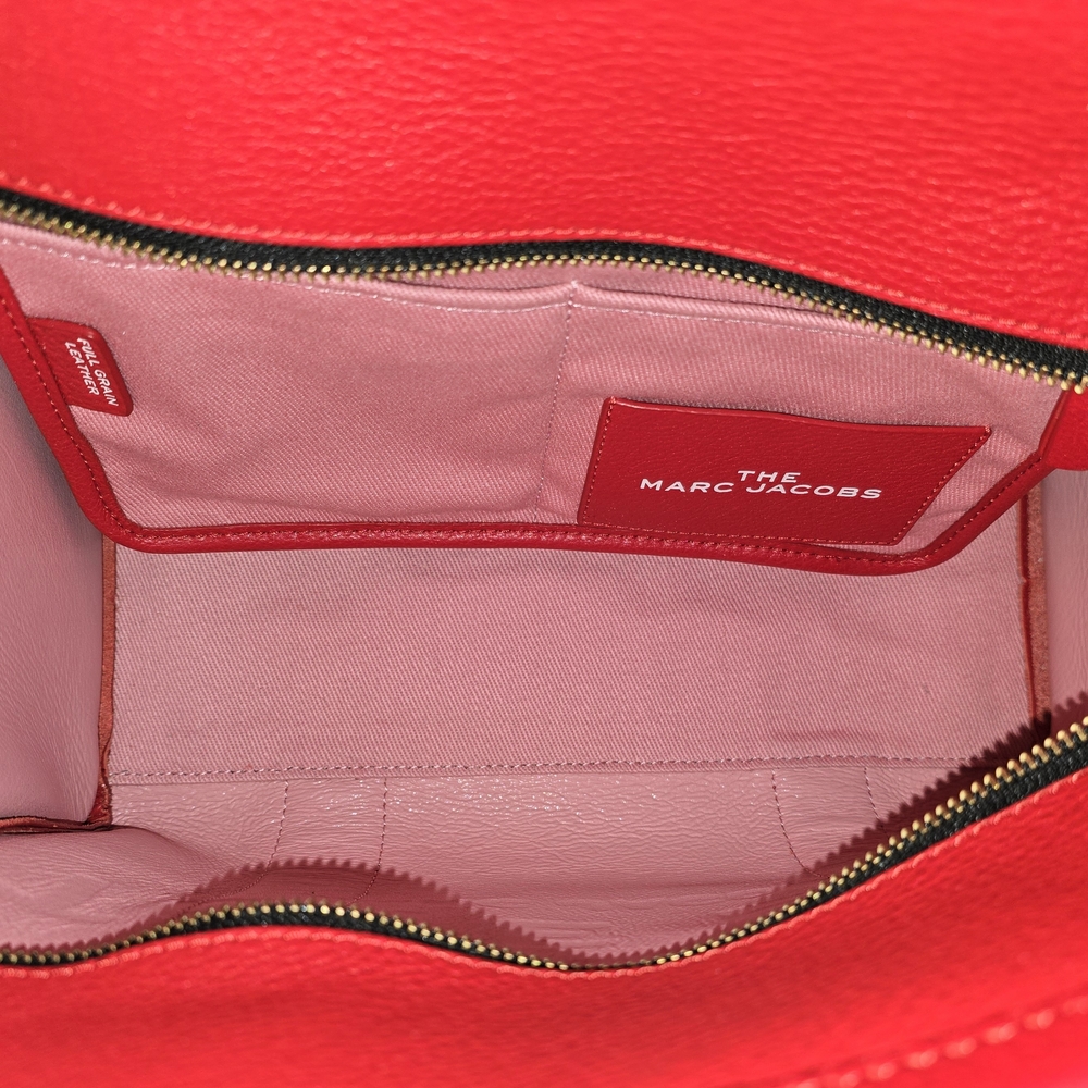 Marc Jacobs Medium Red The Tote Bag - Picture 4 of 4